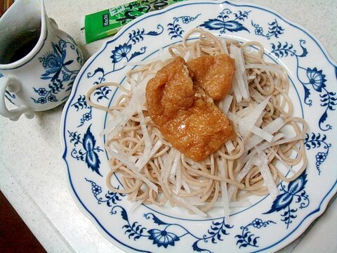 冷やし大根きつね蕎麦